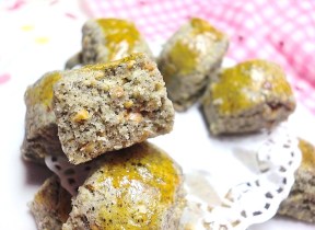 Crunchy Melting Peanut Sesame Cookies (Vegan/Keeps 2 weeks)